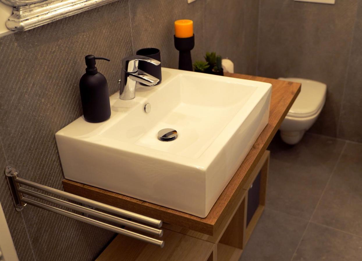 Casavesella Apartment Bologna Ngoại thất bức ảnh